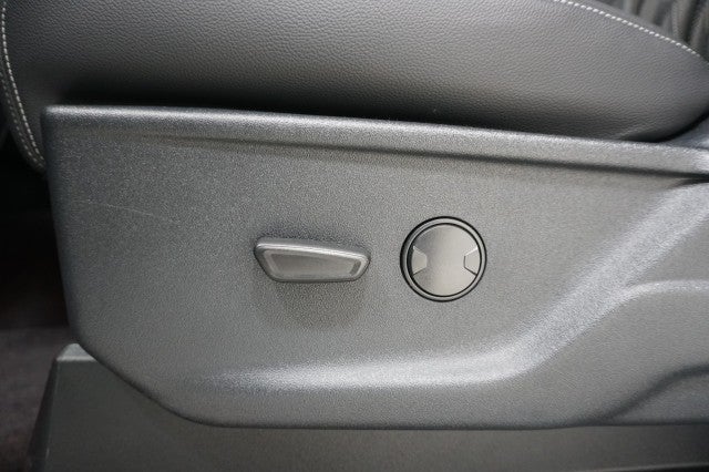 2025 Ford F-150 Black Widow