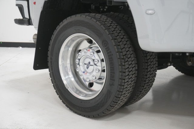 2026 Ford Super Duty F-450 DRW XLT