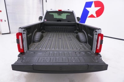 2026 Ford Super Duty F-450 DRW XLT