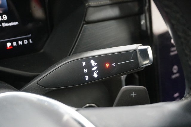 2024 GMC Acadia FWD Elevation