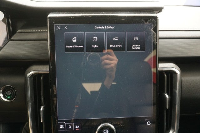2024 GMC Acadia FWD Elevation