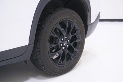2025 Chevrolet Traverse FWD LT