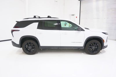 2025 Chevrolet Traverse FWD LT