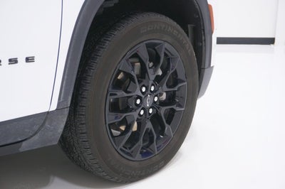 2025 Chevrolet Traverse FWD LT