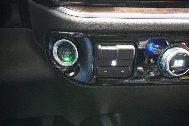 2025 GMC Sierra 2500HD SLT