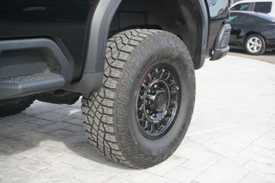 2025 GMC Sierra 2500HD AT4X