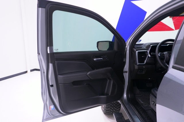 2025 GMC Canyon 2WD Elevation