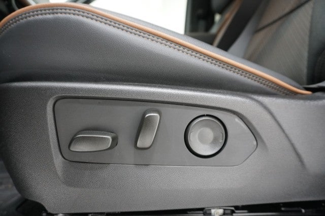 2026 GMC Canyon 4WD AT4