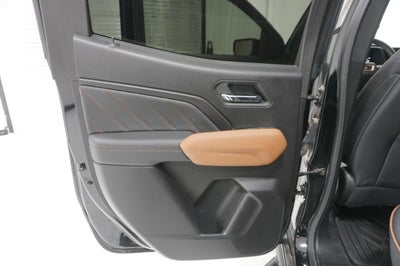 2025 GMC Canyon 4WD AT4