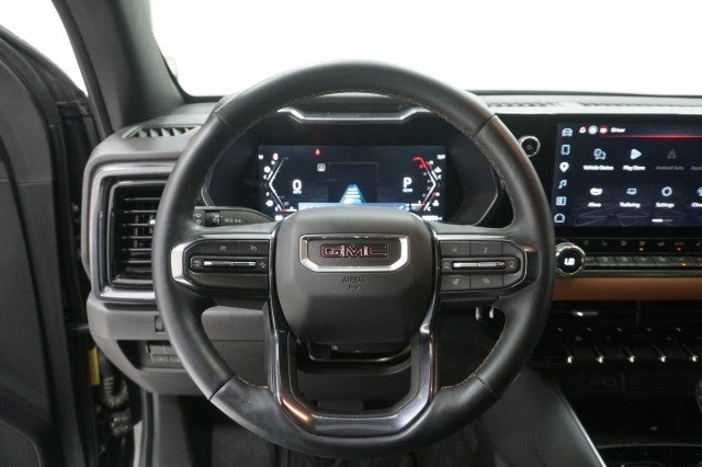 2025 GMC Canyon 4WD AT4