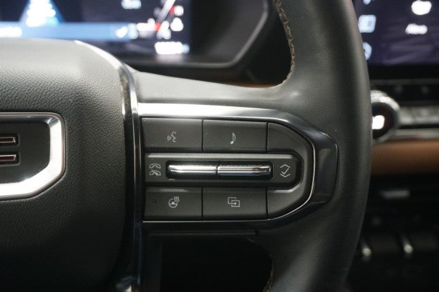 2025 GMC Canyon 4WD AT4