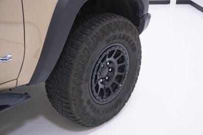 2024 GMC Canyon 4WD AT4X