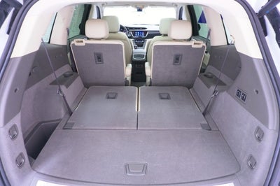 2025 Cadillac XT6 FWD Premium Luxury