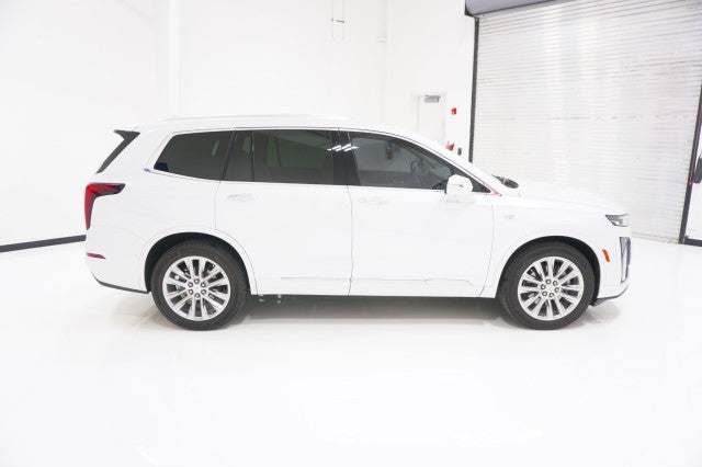2025 Cadillac XT6 FWD Premium Luxury