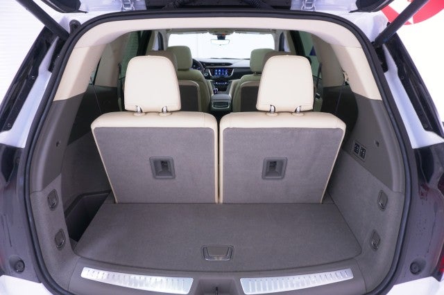 2025 Cadillac XT6 FWD Premium Luxury