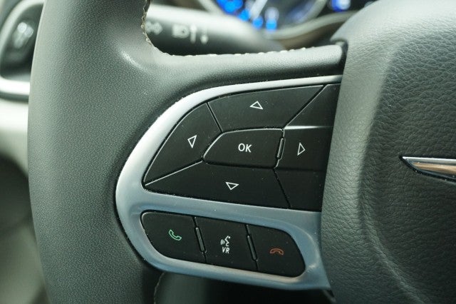 2022 Chrysler Voyager (fleet-only) LX