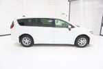 2022 Chrysler Voyager (fleet-only) LX