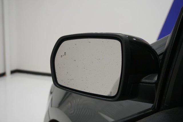 2023 Ford Edge SE