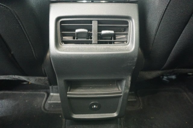 2023 Ford Edge SE