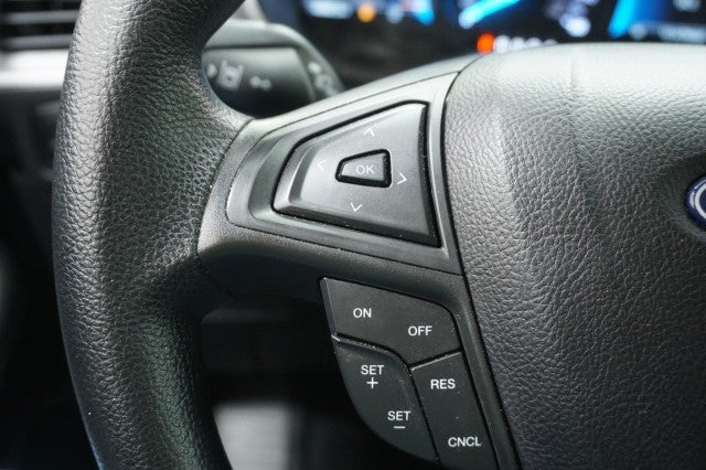 2023 Ford Edge SE