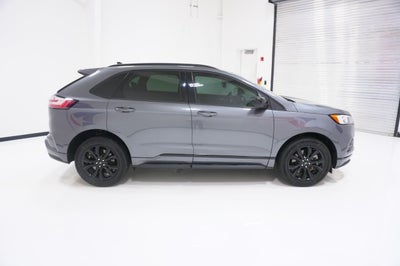 2023 Ford Edge SE
