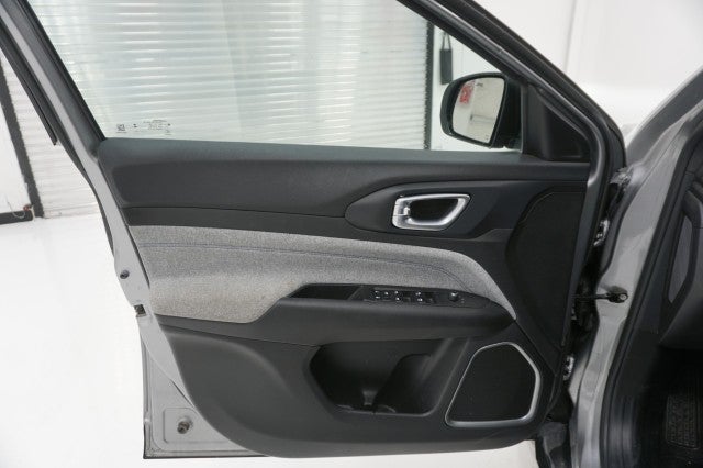 2023 Jeep Compass Altitude