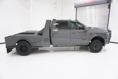 2025 RAM 3500 Limited