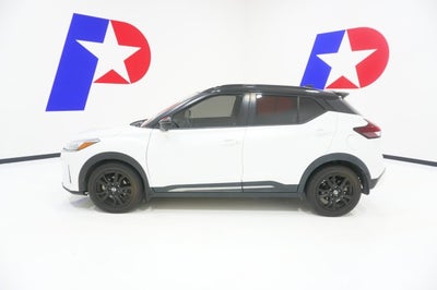 2021 Nissan Kicks SR