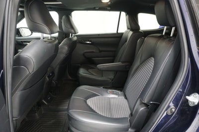 2023 Toyota Highlander XSE