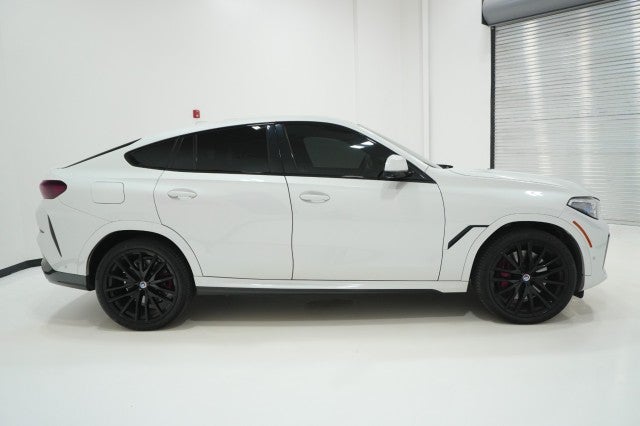 2023 BMW X6 M50i