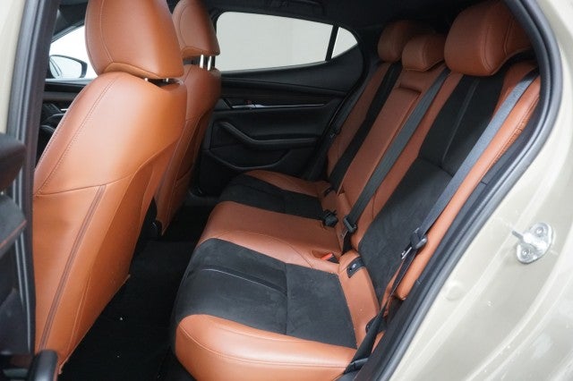 2024 Mazda Mazda3 Hatchback 2.5 Carbon Turbo