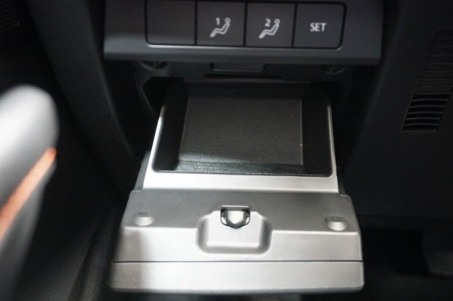 2024 Mazda Mazda3 Hatchback 2.5 Carbon Turbo