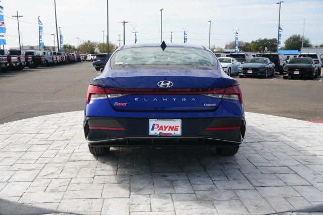 2024 Hyundai Elantra Limited