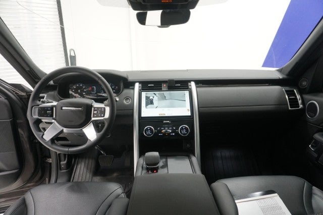 2025 Land Rover Discovery S