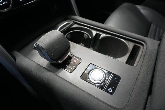 2025 Land Rover Discovery S