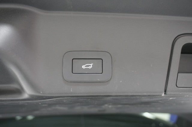 2023 Land Rover Range Rover Evoque R-Dynamic S