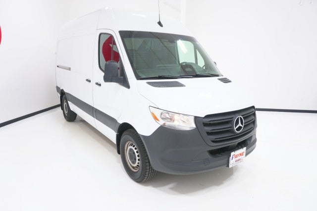 2025 Mercedes-Benz Sprinter Cargo Van 144 WB Standard Roof Cargo