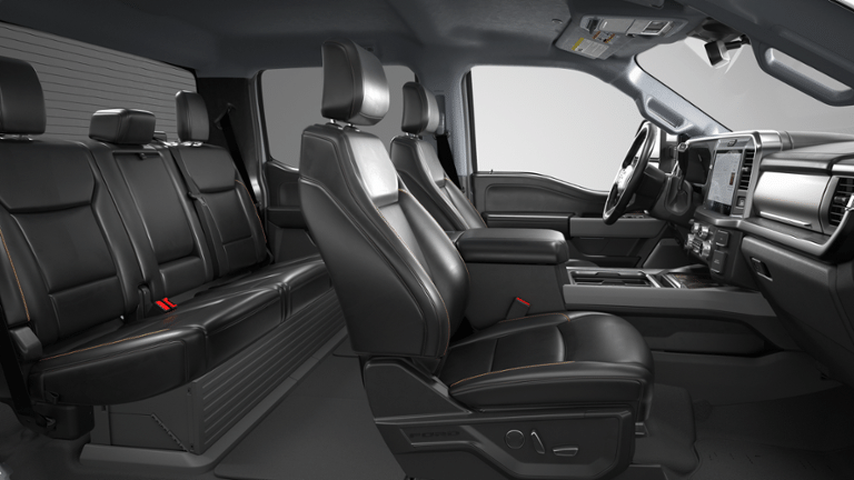 2026 Ford Super Duty F-350® Lariat®